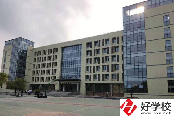 湖南省永州市工業貿易中等專業學校的辦學實力怎么樣？