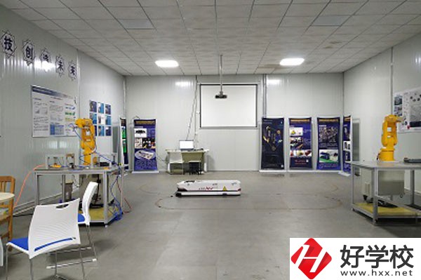 岳陽市建設科技職業技術學校專業情況如何，有哪些辦學特色?