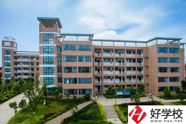 寧鄉市職業中專學校有什么優點?心理輔導怎么樣?
