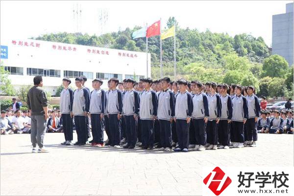 長沙汽車工業學校學生