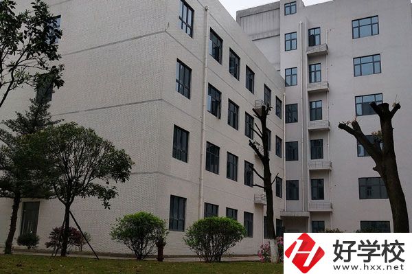 湖南有色金屬中等專業學校教學樓