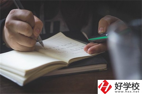 湖南職校讀3+2好還是五年一貫制好？