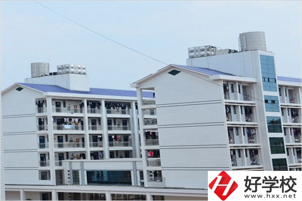 衡東縣職業中專學校宿舍樓