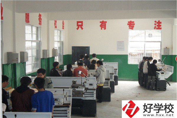 懷化的公辦職高有哪些？可以免學費嗎？