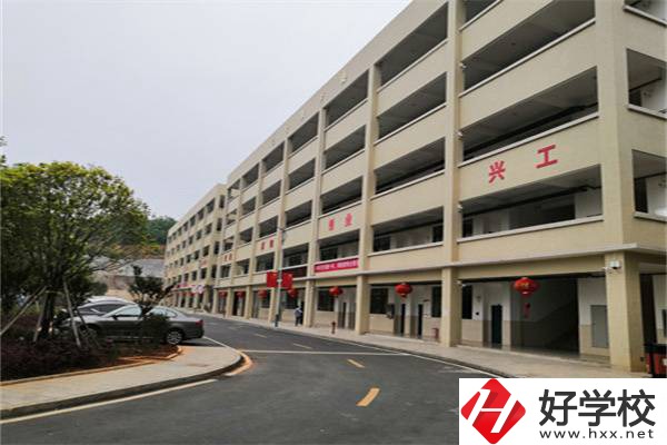 臨武縣職業中專有哪些專業？哪個專業比較好？