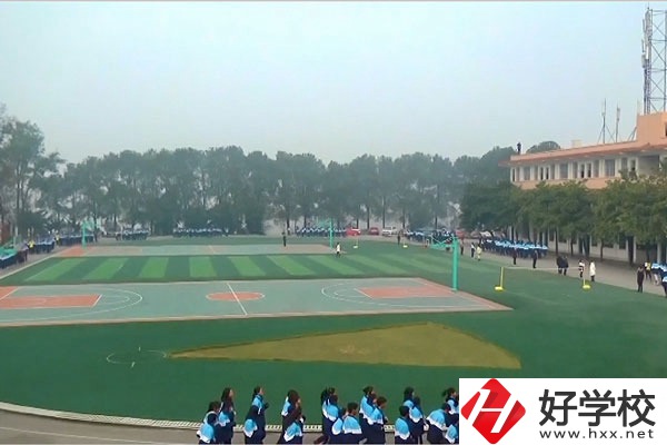 懷化市中方縣中專是公辦還是民辦的？有什么專業？