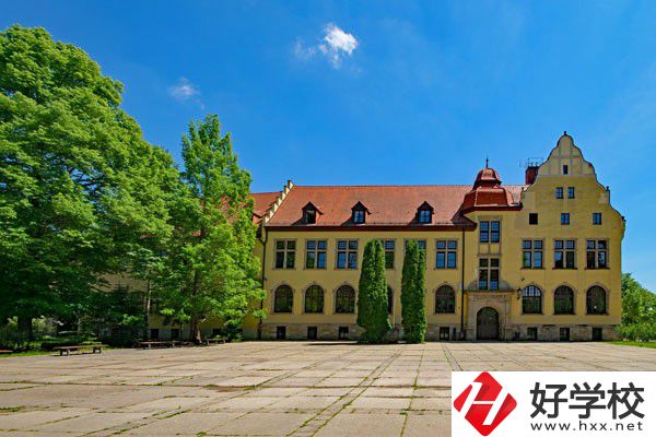 邵陽市女子職業學校怎么樣？有哪些辦學特色？