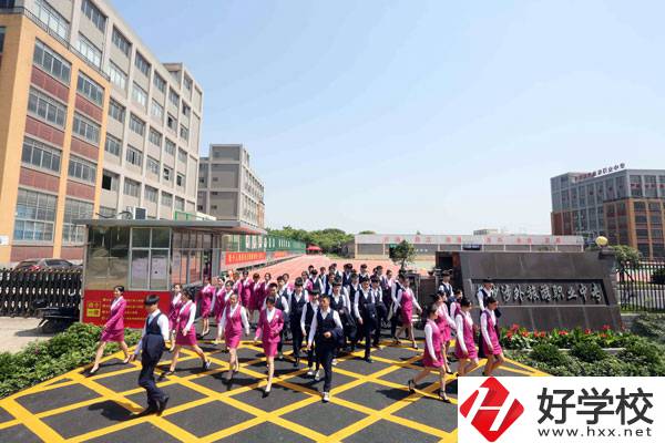 長沙涉外旅游職業中專的藝術設計與制作專業怎么樣？