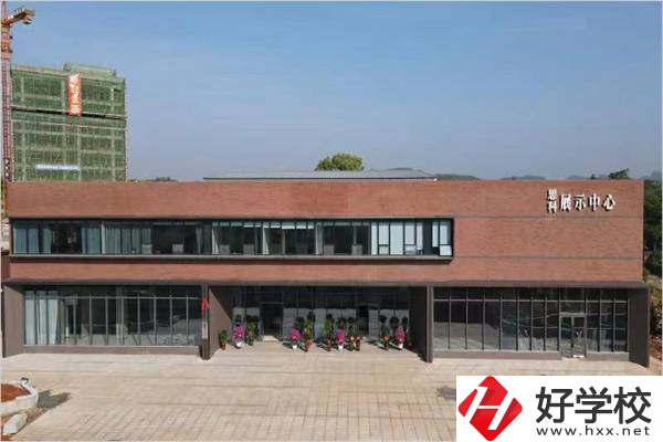 郴州思科中等職業學校實訓樓