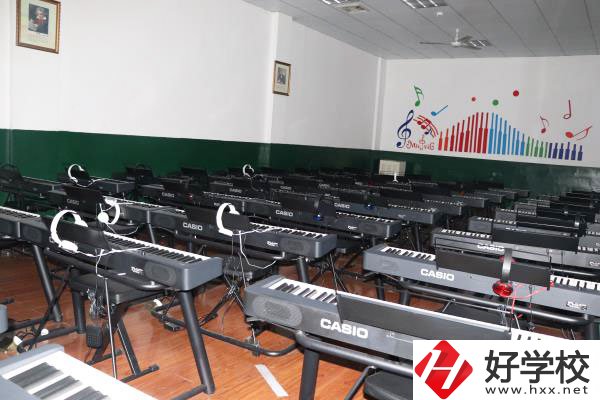 邵陽市通達職業技術學校實訓室