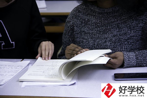 湖南懷化商業學校環境好不好？宿舍怎么樣？