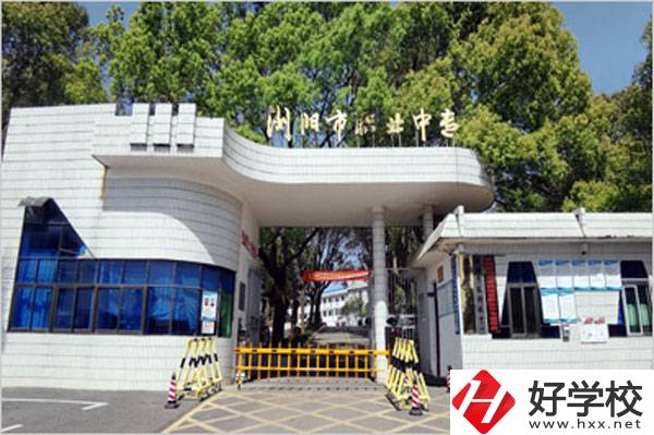 瀏陽職業中專學校有什么熱門專業？好找工作嗎？