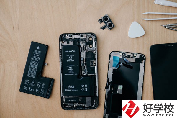 懷化市商貿經濟管理學校有什么特色？專業有哪些？