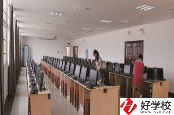 湘西州經濟貿易學校有哪些招生專業？