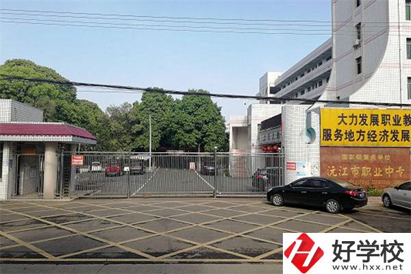 益陽有哪些重點中專？學校有什么辦學優勢？