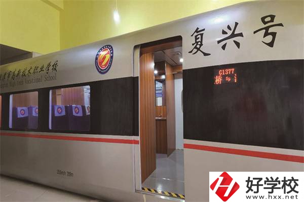 湘潭蓮城醫衛中等職業技術學校實訓室