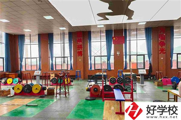 在邵陽想學體育可以去哪所職校？學體育好就業嗎？