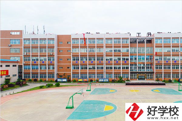湖南護理學校有哪些專業？招生要求是什么？