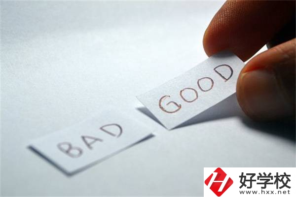 給湖南初中生的擇校建議，選什么專業好？