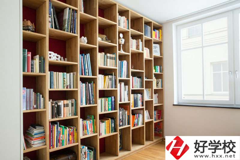 懷化鐵路職業中專學校怎么樣？地址多少？