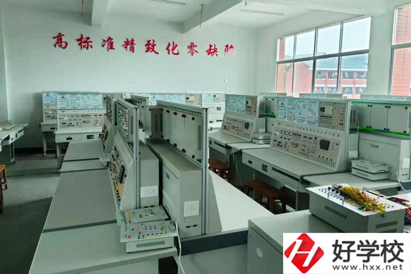 洪江市職業中專學校怎么樣？有哪些專業？