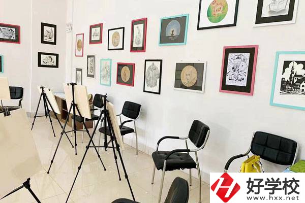 長沙市拔萃中等職業學校怎么樣？都有哪些專業？