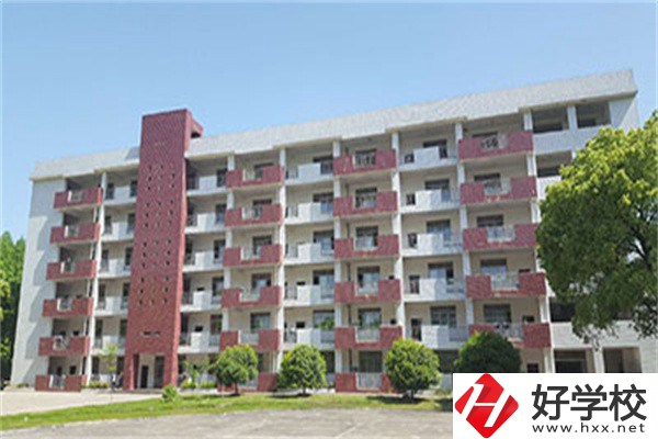  長沙重點技校有哪些？技校讀了有用嗎？