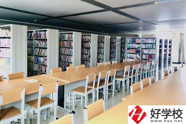 長沙市現代商貿中等職業學校是民辦嗎？師資力量如何？