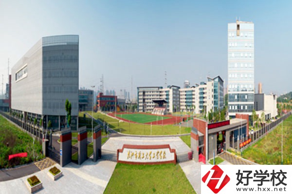 株洲市工業中等專業學校綜合實力如何？