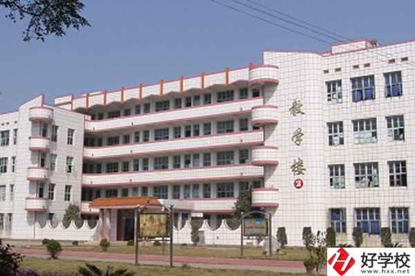 沅江市職業中專學校有什么辦學特色？