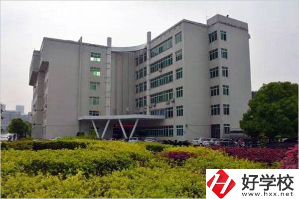 懷化有初中生畢業可以讀的大專嗎？可以讀哪些專業？