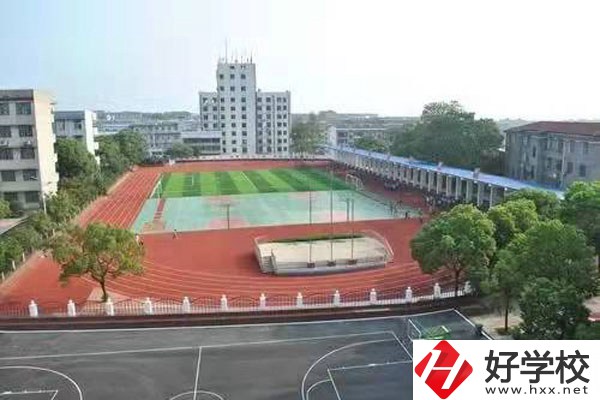 株洲縣職業中等專業學校怎么樣？交通便利嗎？