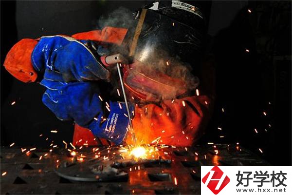 郴州有學電焊專業的學校嗎？就業薪資高嗎？