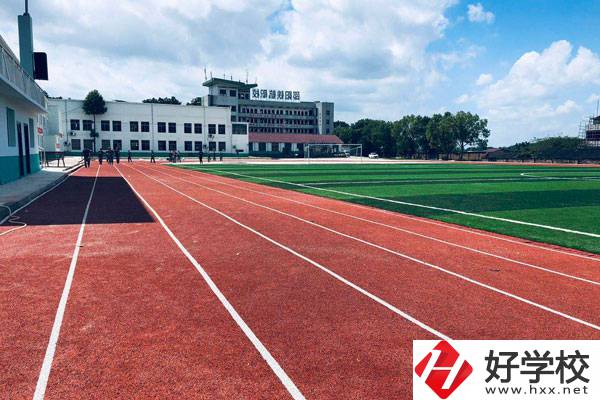 邵陽鐵航中等職業學院的高鐵乘務專業怎么樣？就業前景如何？