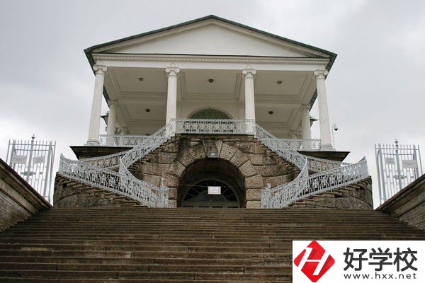株洲排名靠前的重點中專推薦，學校師資力量如何？