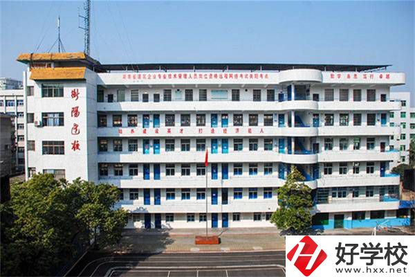 衡陽建筑職校怎么樣？建筑類專業就業前景怎么樣？