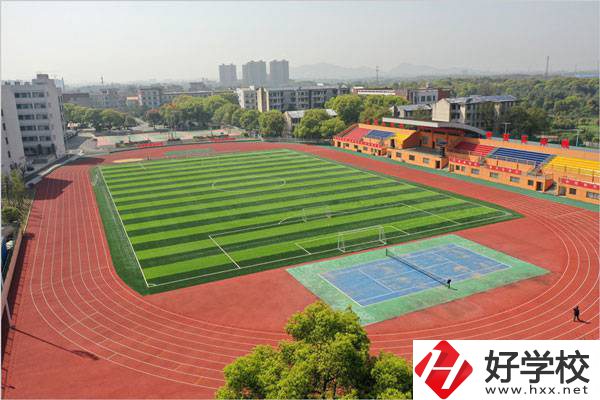 長沙市望城區職業中等專業學校操場