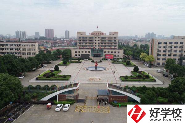 湖南省澧縣職業中專學校好不好?招生多嗎?