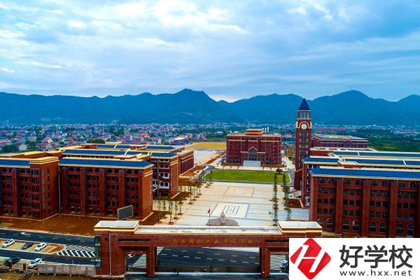 湖南省湘北職業中專學校有何優勢?辦學理念是什么?