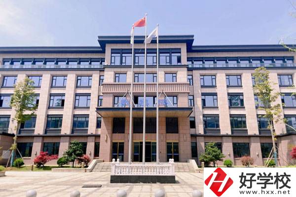 長沙市中遠職業中專學校教學樓