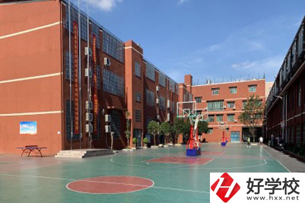 長沙市英藍中等職業學校怎么樣？有沒有官網？