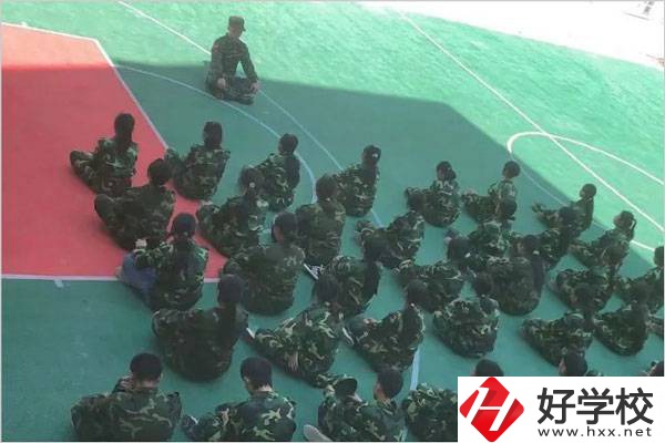 沅陵縣中等音樂專業學校運動場