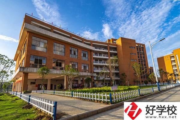 新化縣楚怡工業學校怎么樣？有哪些專業？