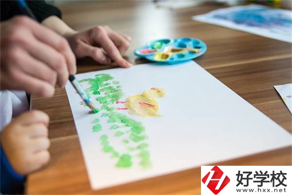 懷化哪些公立中職有幼師專業？專業就業情況怎么樣？