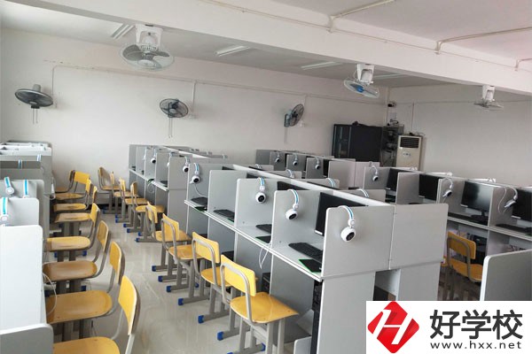 湘潭財經職校是公辦的嗎？學生就業如何？