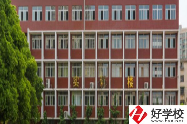 湖南工業貿易學校的移動商務專業怎么樣？