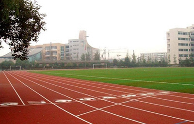 廣西2025年初中生報什么鐵路學校好